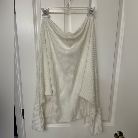 NWT ELAN sweater - Picture 1 of 5